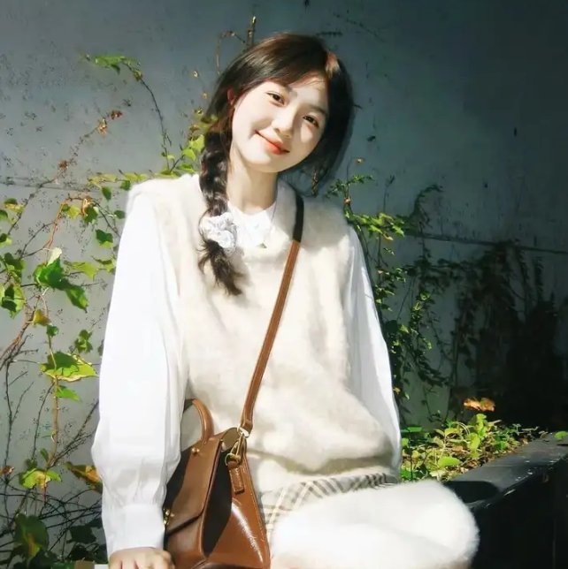 药屋少女的呢喃
